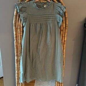 Super cute and fun summer dress